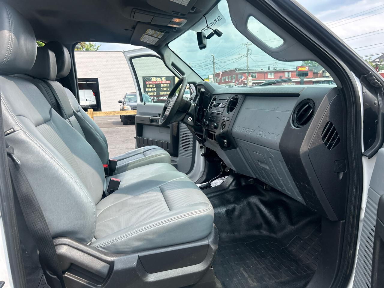 Ford F-250 SD XLT Crew Cab Long Bed 4WD 2016