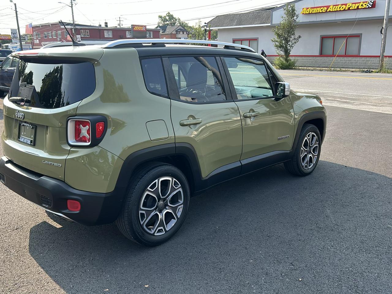 Jeep Renegade Limited FWD 2015