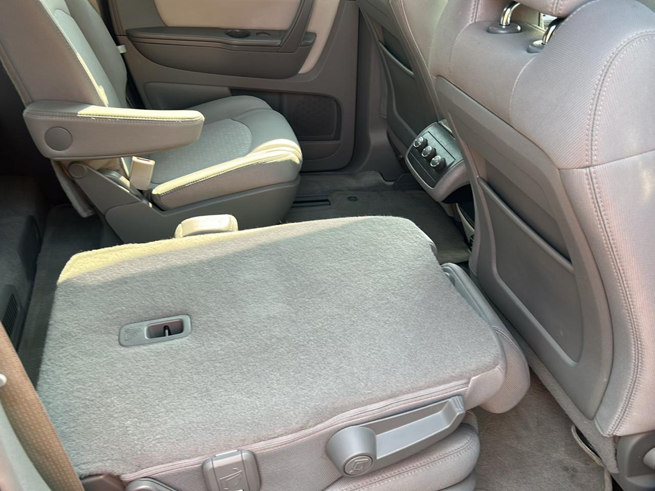 GMC Acadia SLE-2 AWD 2016