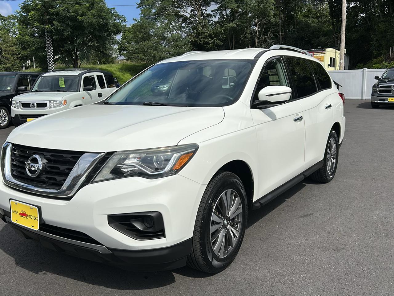 Nissan Pathfinder Platinum 4WD 2017