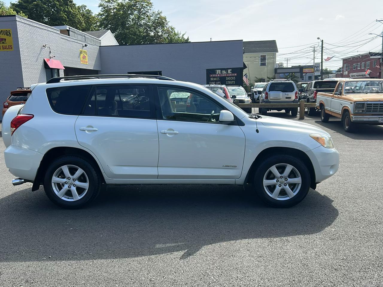 Toyota RAV4 Limited V6 4WD 2007
