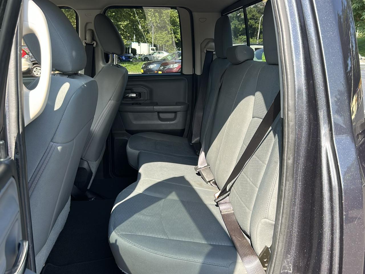 RAM 1500 2WD Crew Cab 149" SLT 2016
