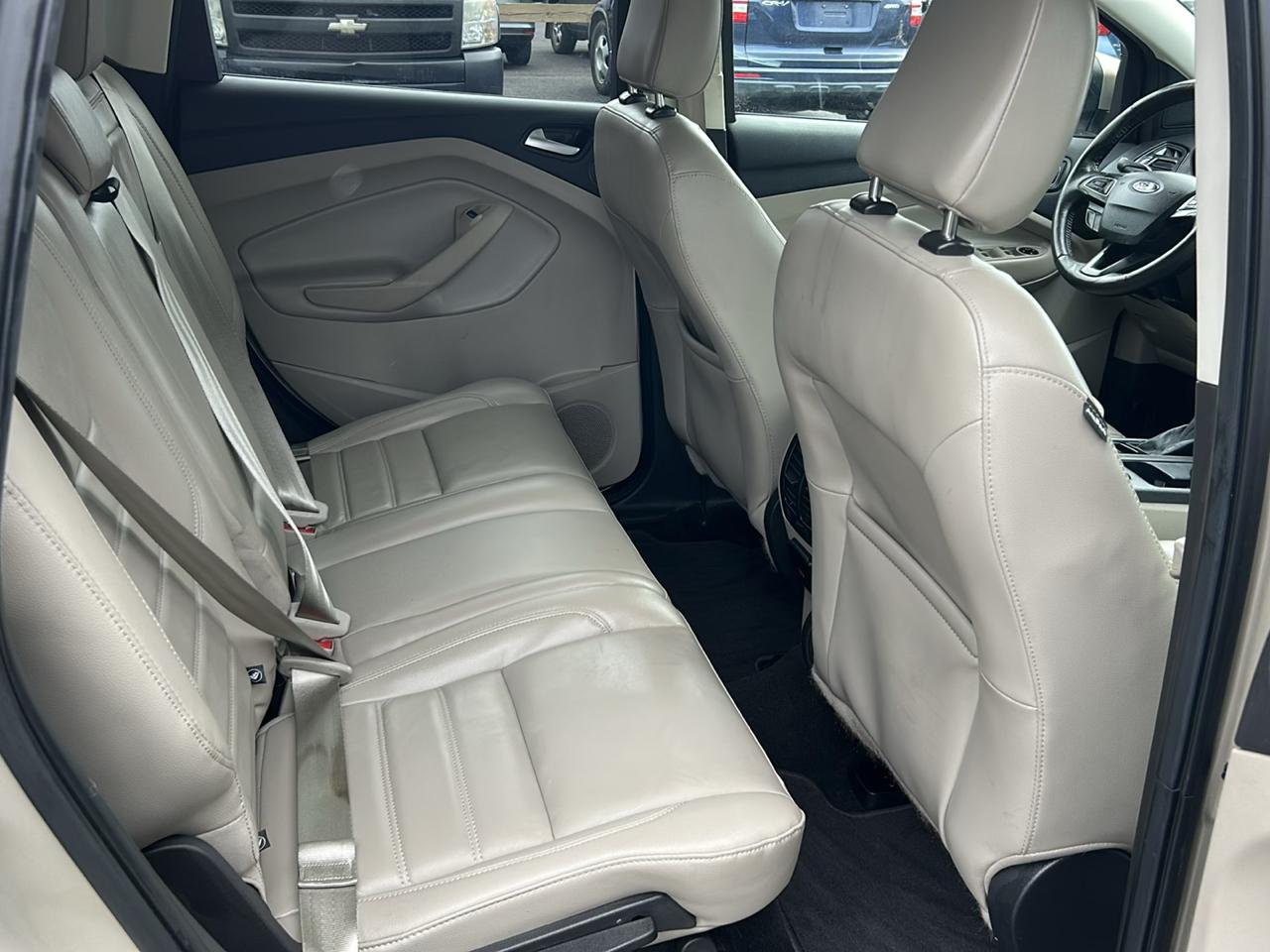 Ford Escape Titanium 4WD 2018