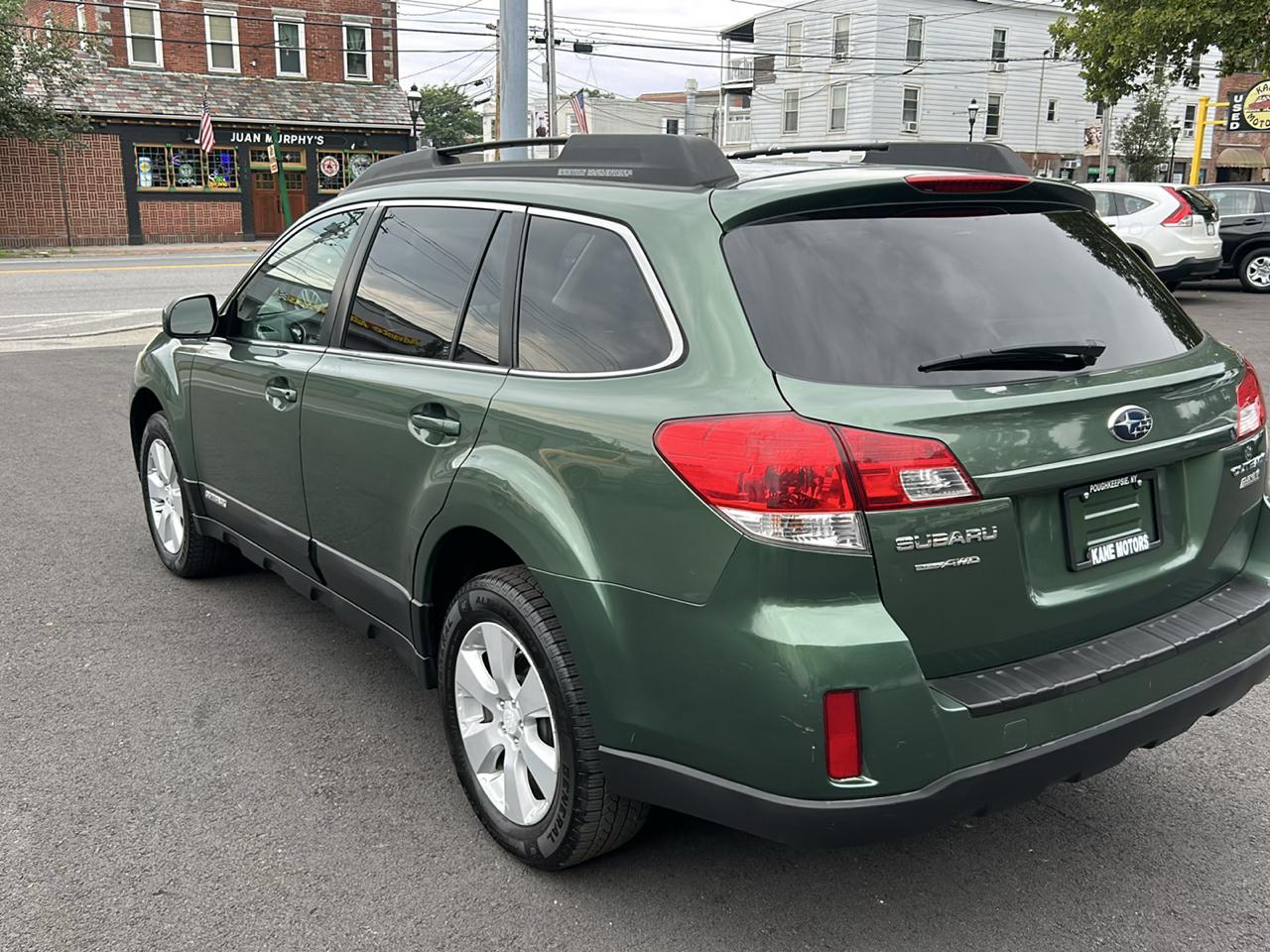 Subaru Outback 2.5i Premium 2010