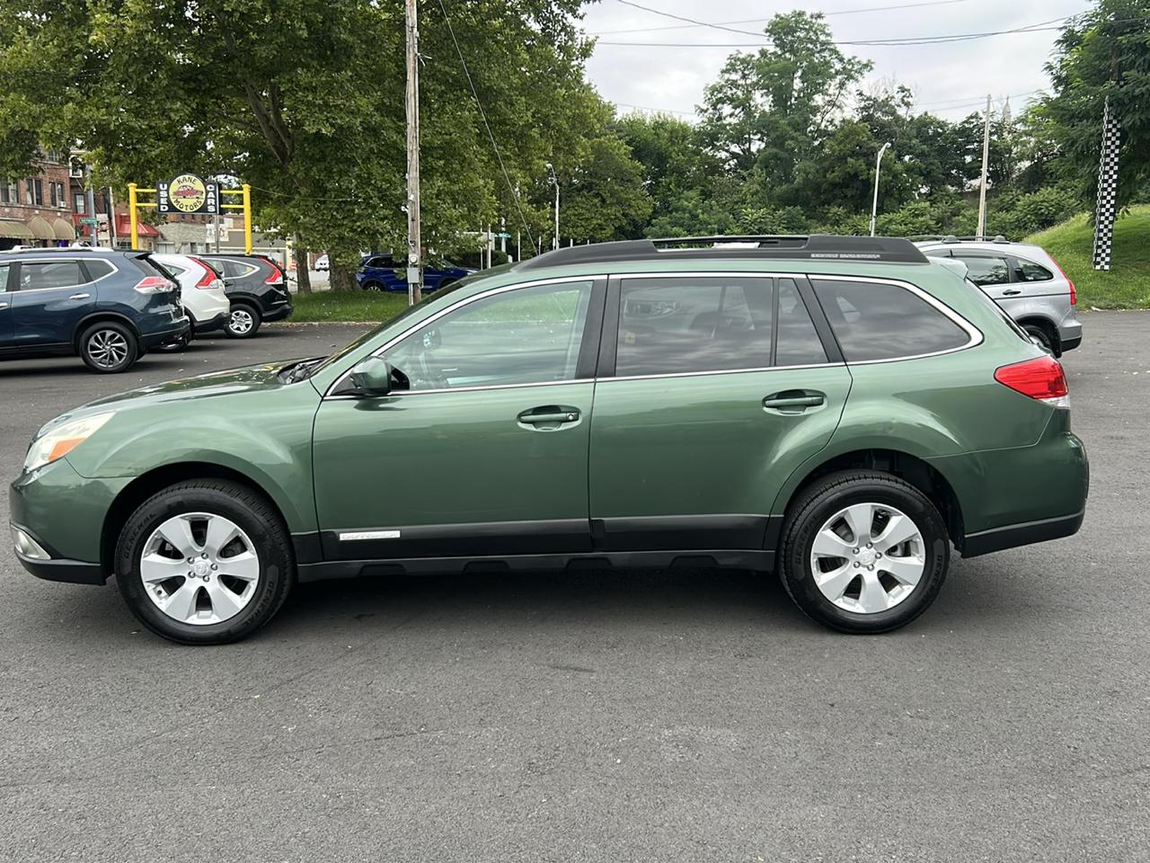 Subaru Outback 2.5i Premium 2010