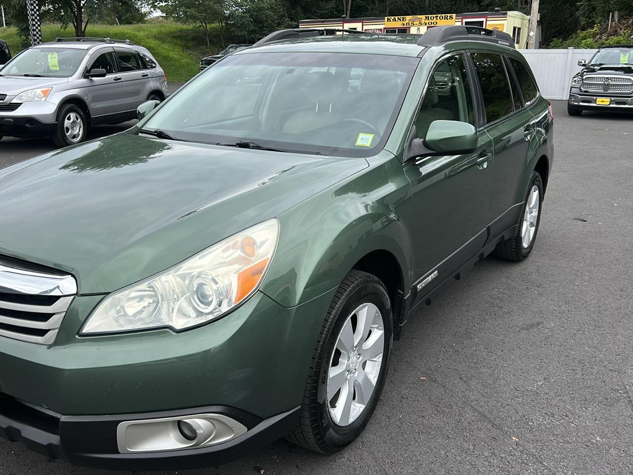 Subaru Outback 2.5i Premium 2010