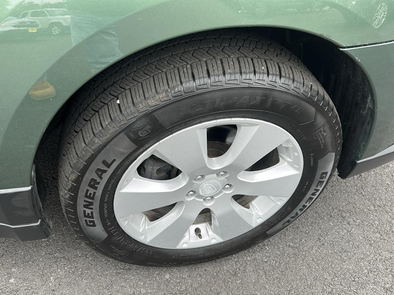 Subaru Outback 2.5i Premium 2010