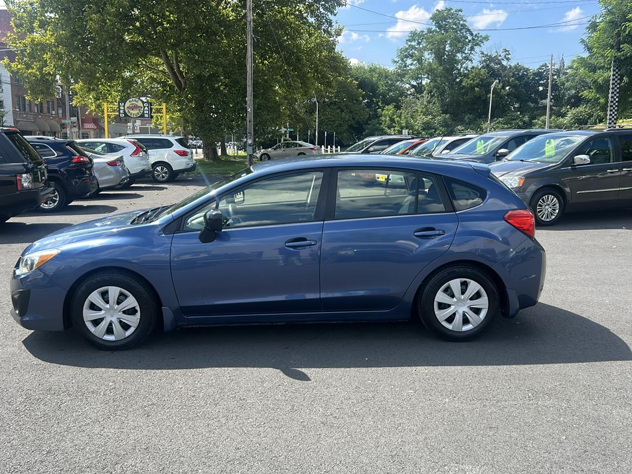 Subaru Impreza Base 5-Door 2013