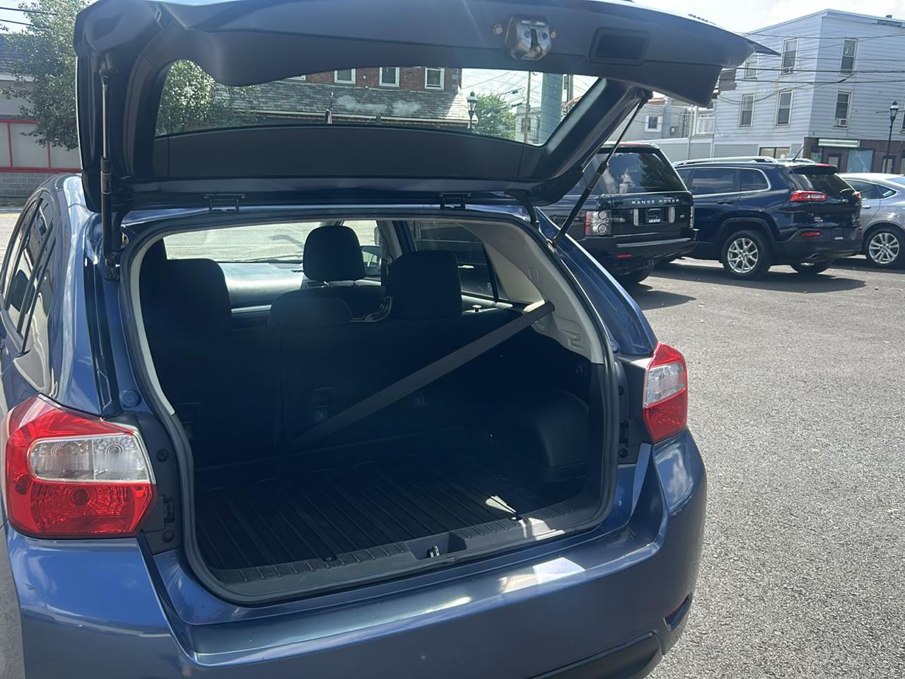 Subaru Impreza Base 5-Door 2013