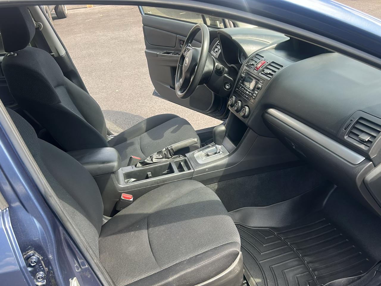 Subaru Impreza Base 5-Door 2013
