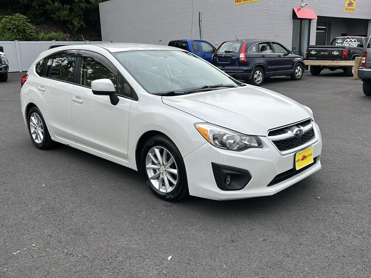 Subaru Impreza 2.0i Premium 5-Door w/All Weather Package 2014