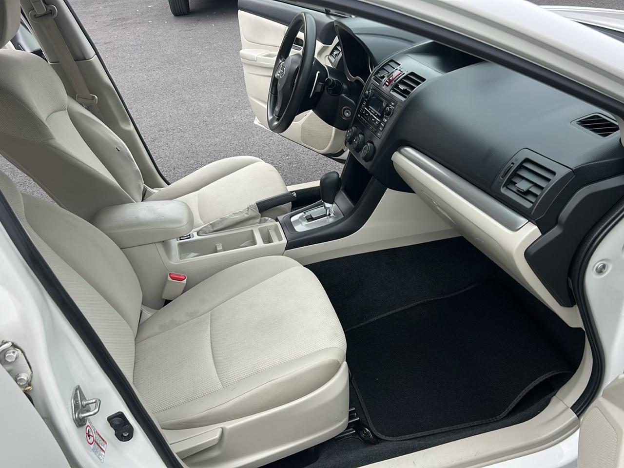Subaru Impreza 2.0i Premium 5-Door w/All Weather Package 2014