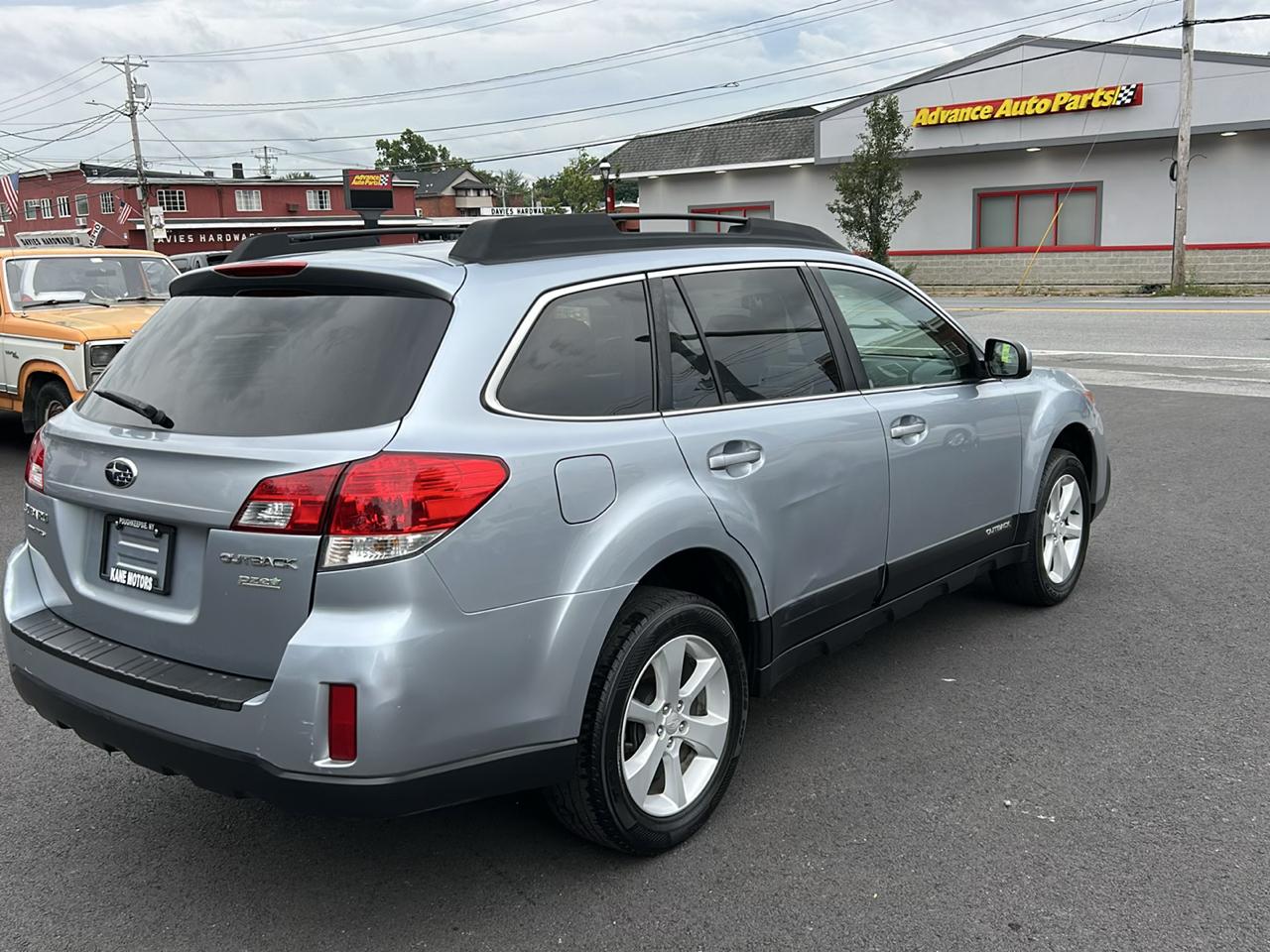 Subaru Outback 2.5i Premium 2013