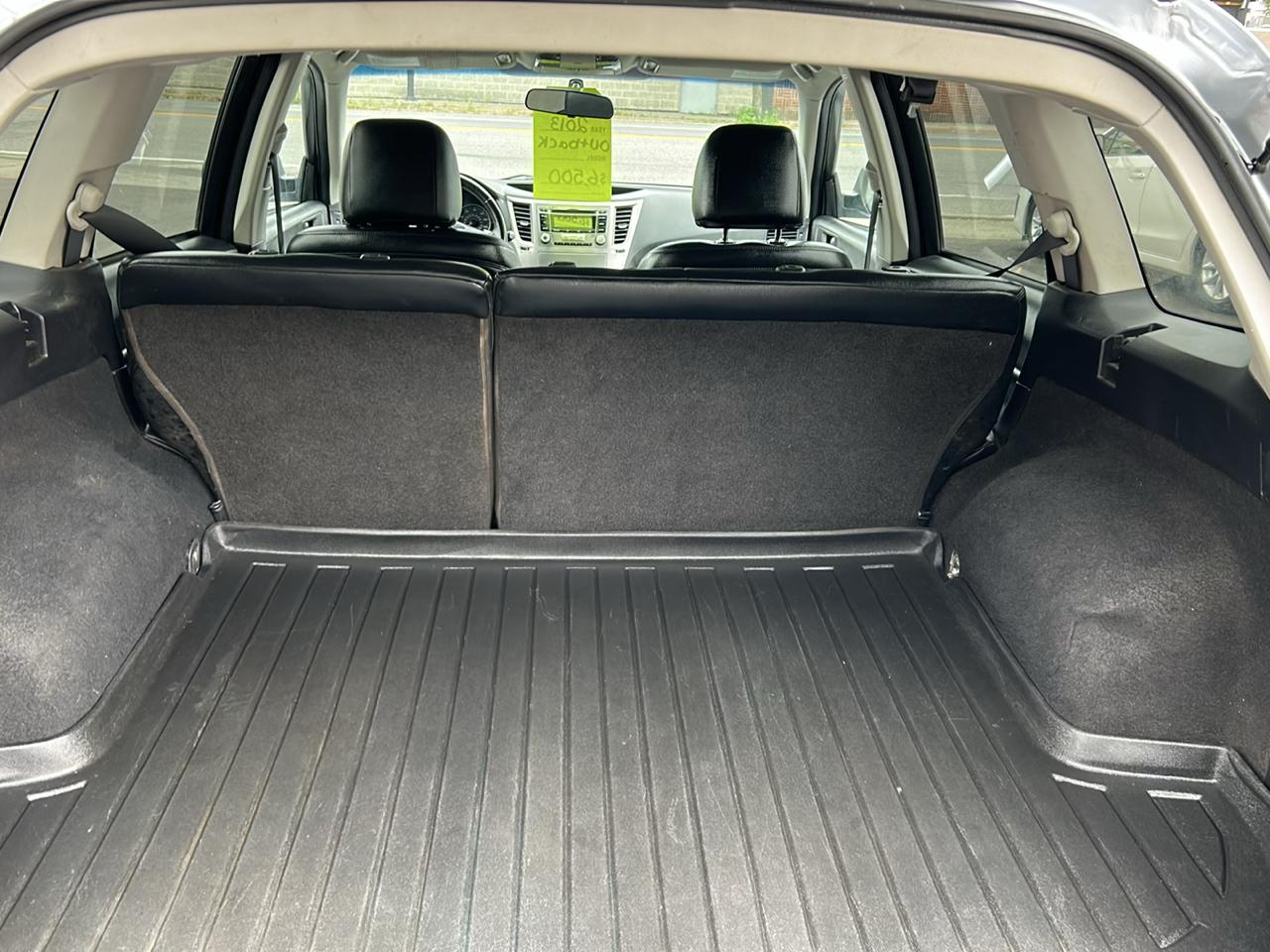 Subaru Outback 2.5i Premium 2013