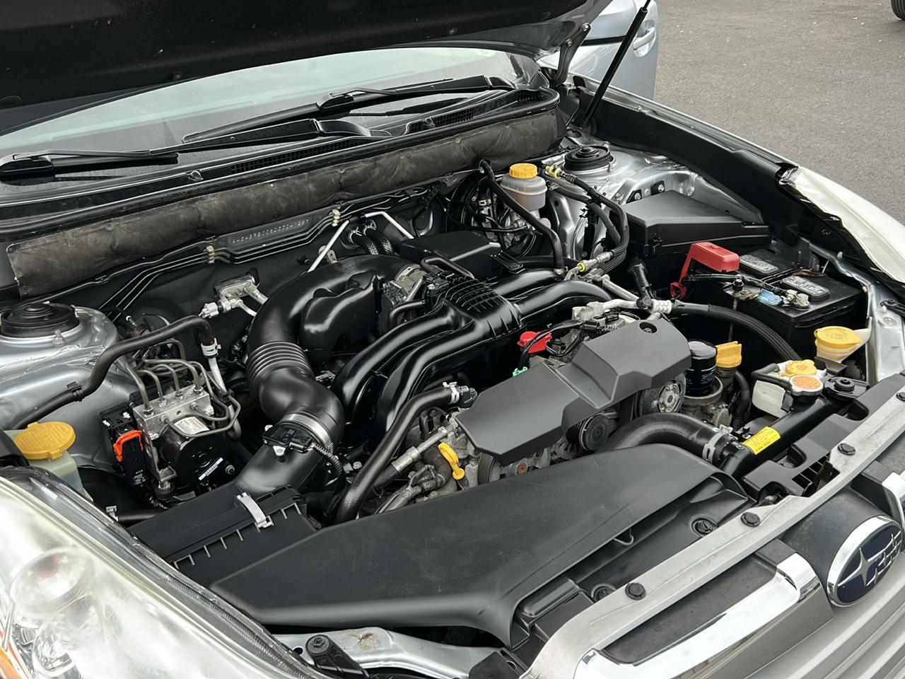 Subaru Outback 2.5i Premium 2013