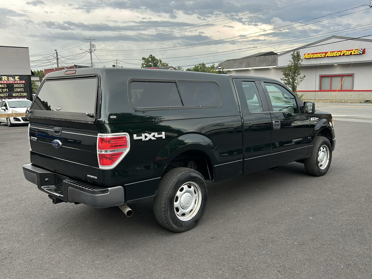 Ford F-150 4WD SuperCab 145" XL 2013