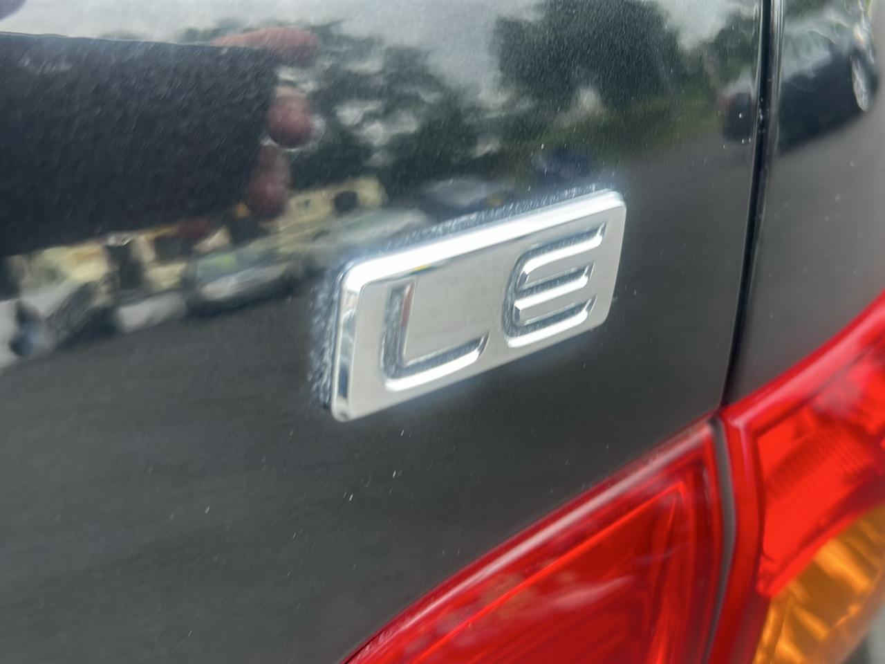 Toyota Corolla 4dr Sdn Auto LE (Natl) 2009