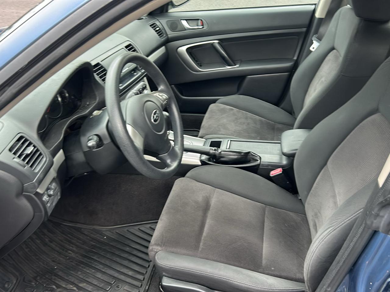 Subaru Outback Base 2008