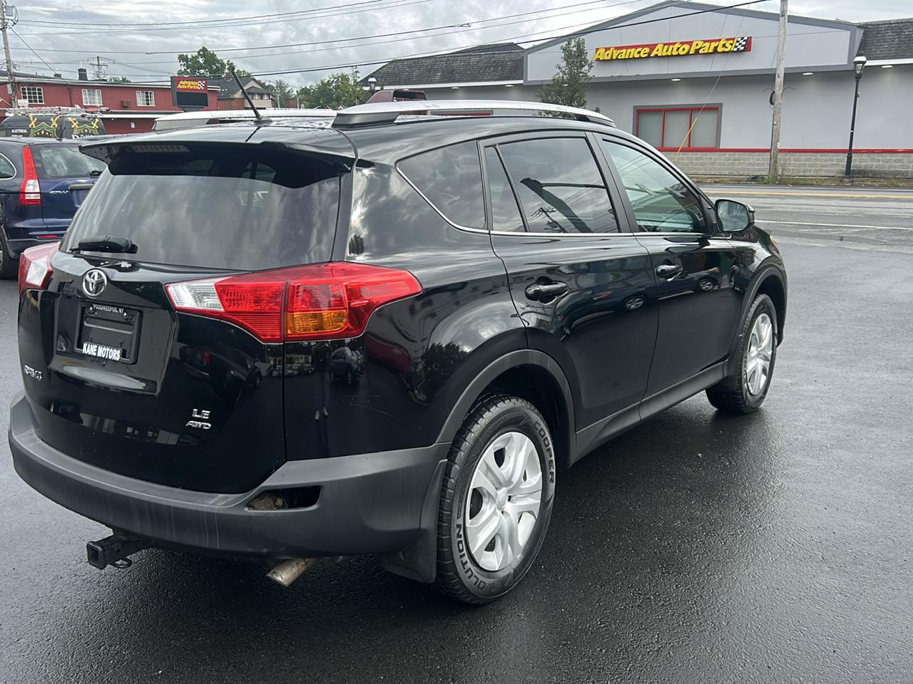 Toyota RAV4 LE AWD 2015