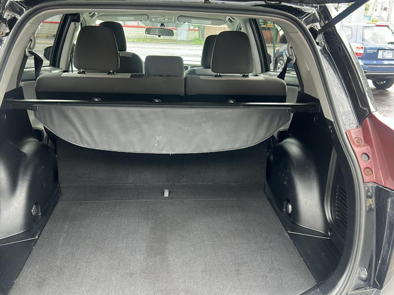 Toyota RAV4 LE AWD 2015