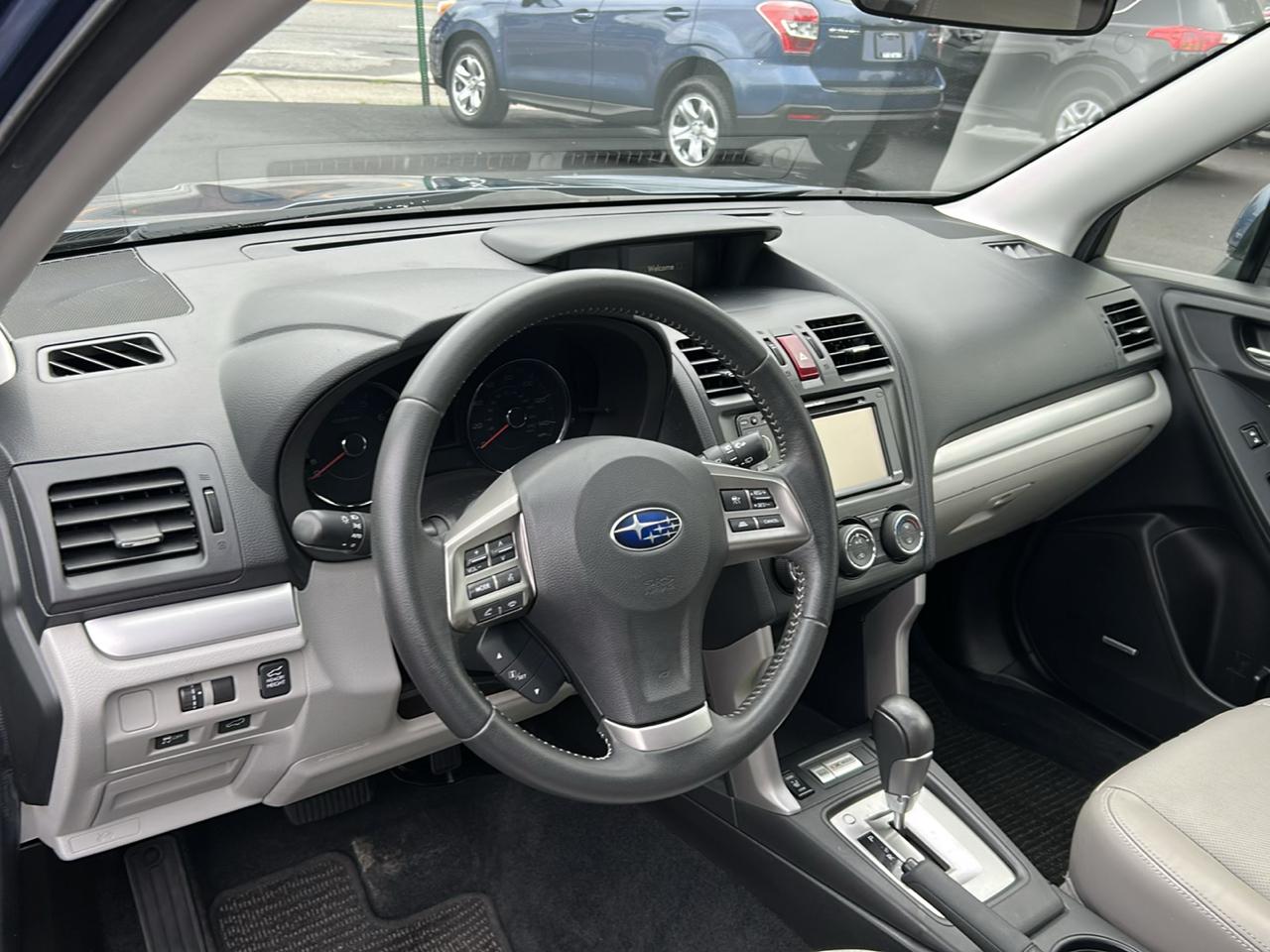 Subaru Forester 2.5i Touring 2014