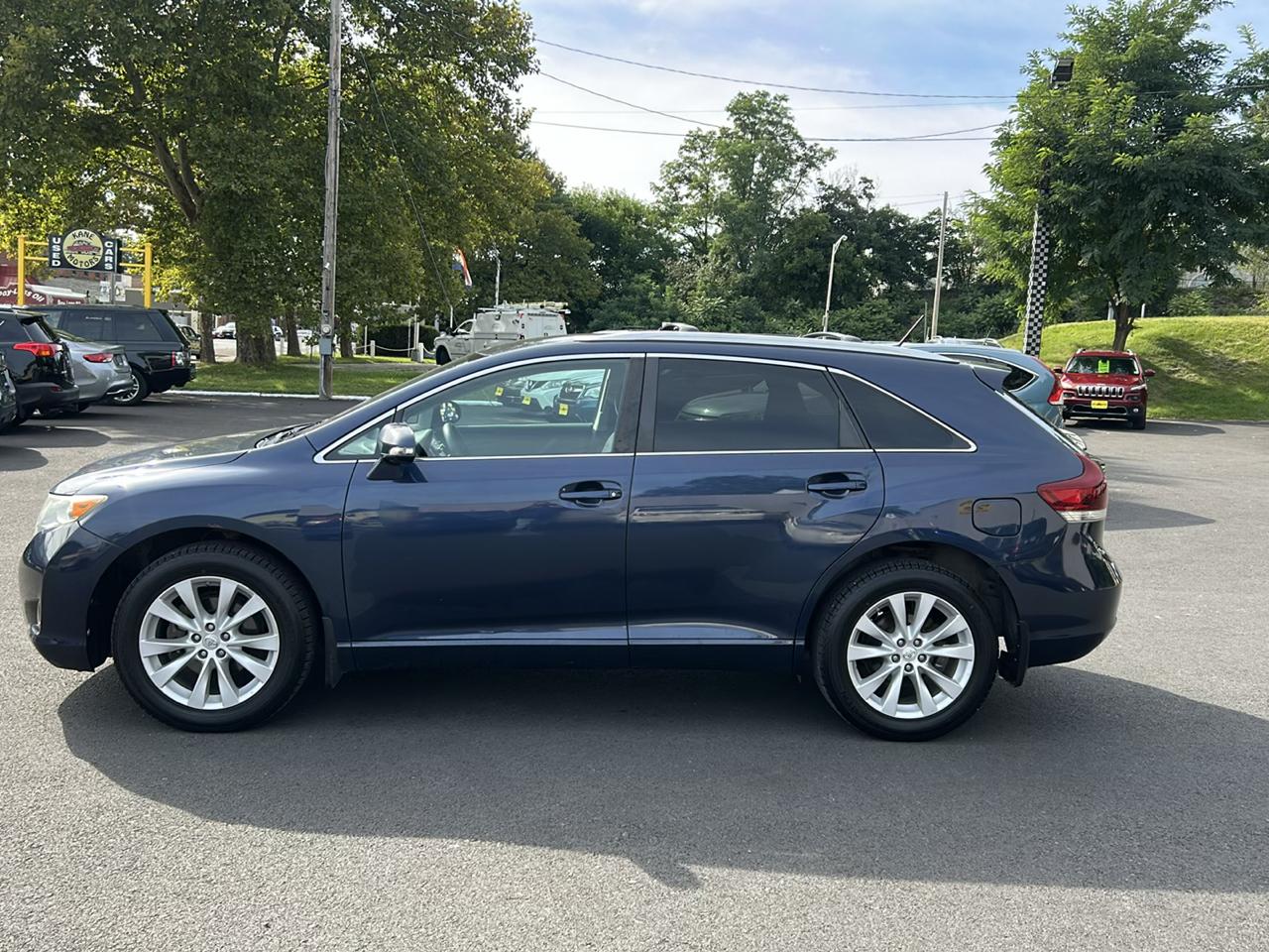 Toyota Venza LE I4 AWD 2015