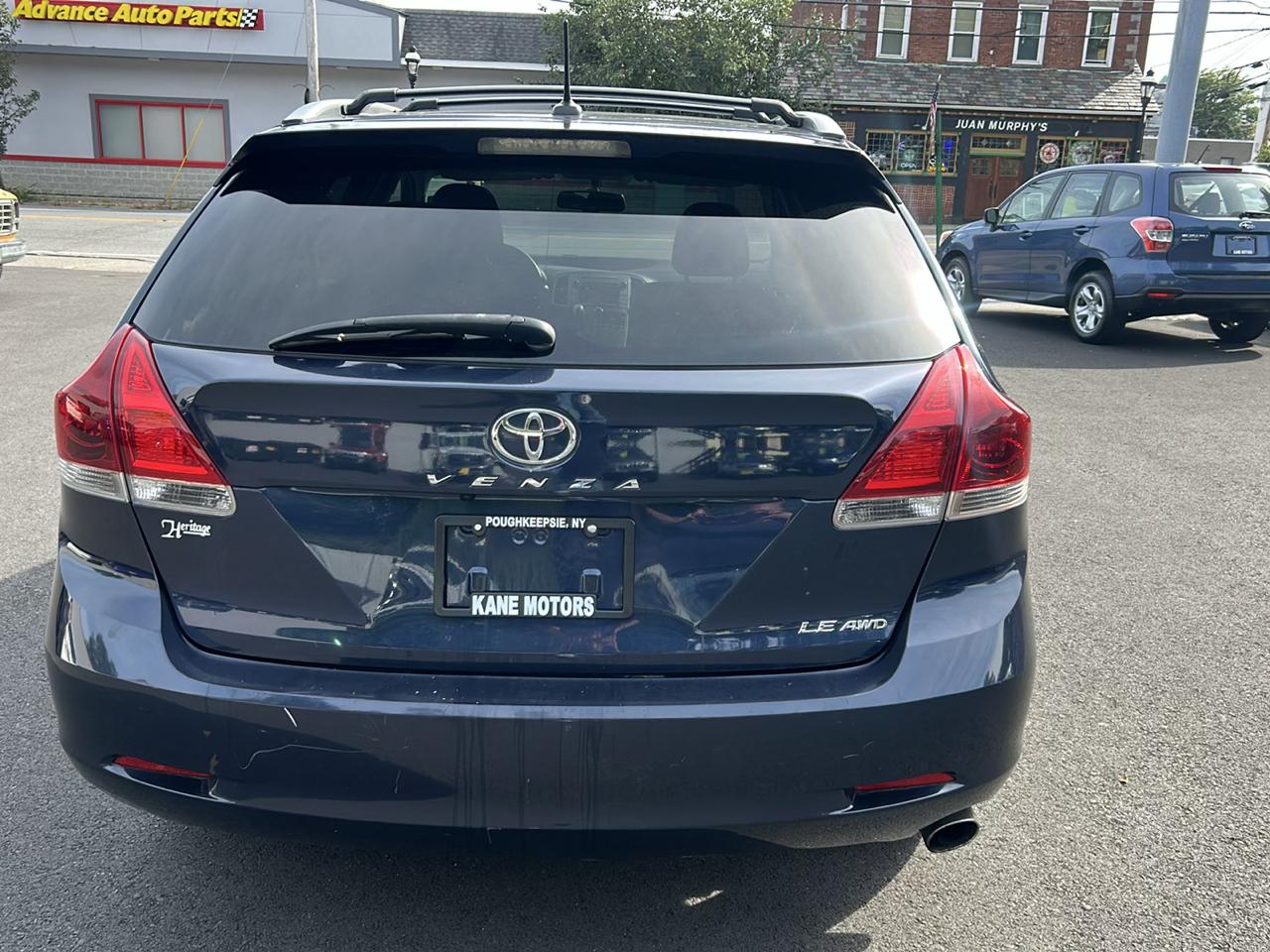 Toyota Venza LE I4 AWD 2015