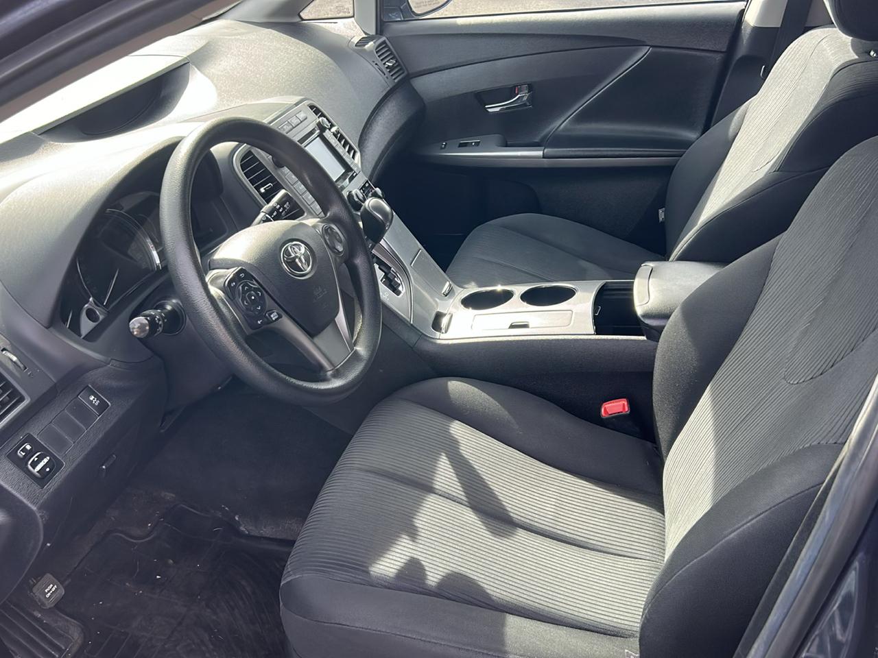 Toyota Venza LE I4 AWD 2015