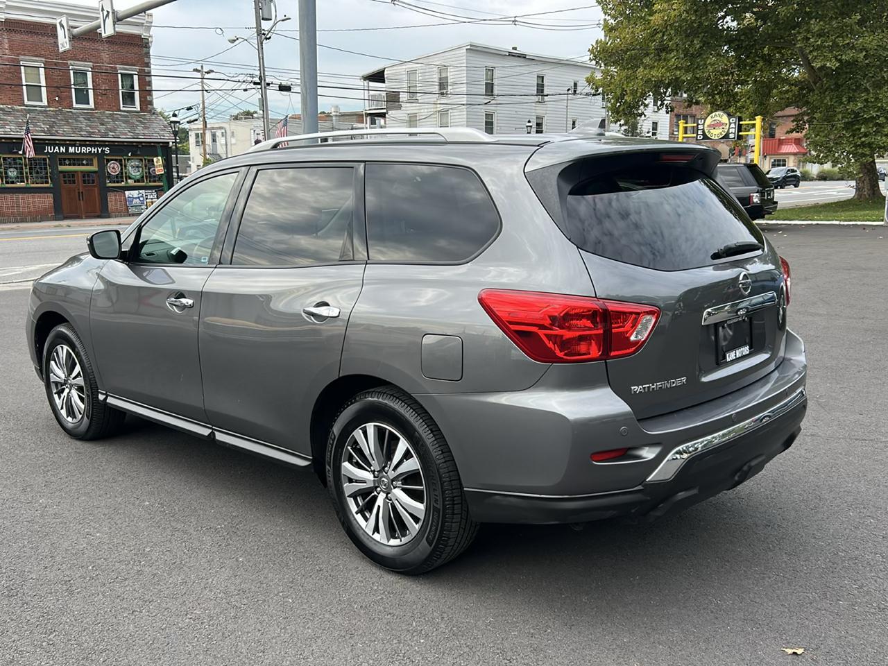 Nissan Pathfinder S 2WD 2019