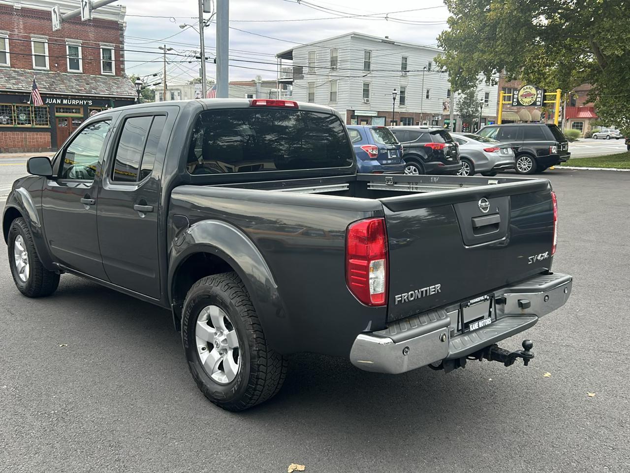 Nissan Frontier 4WD Crew Cab LWB Auto SV 2013