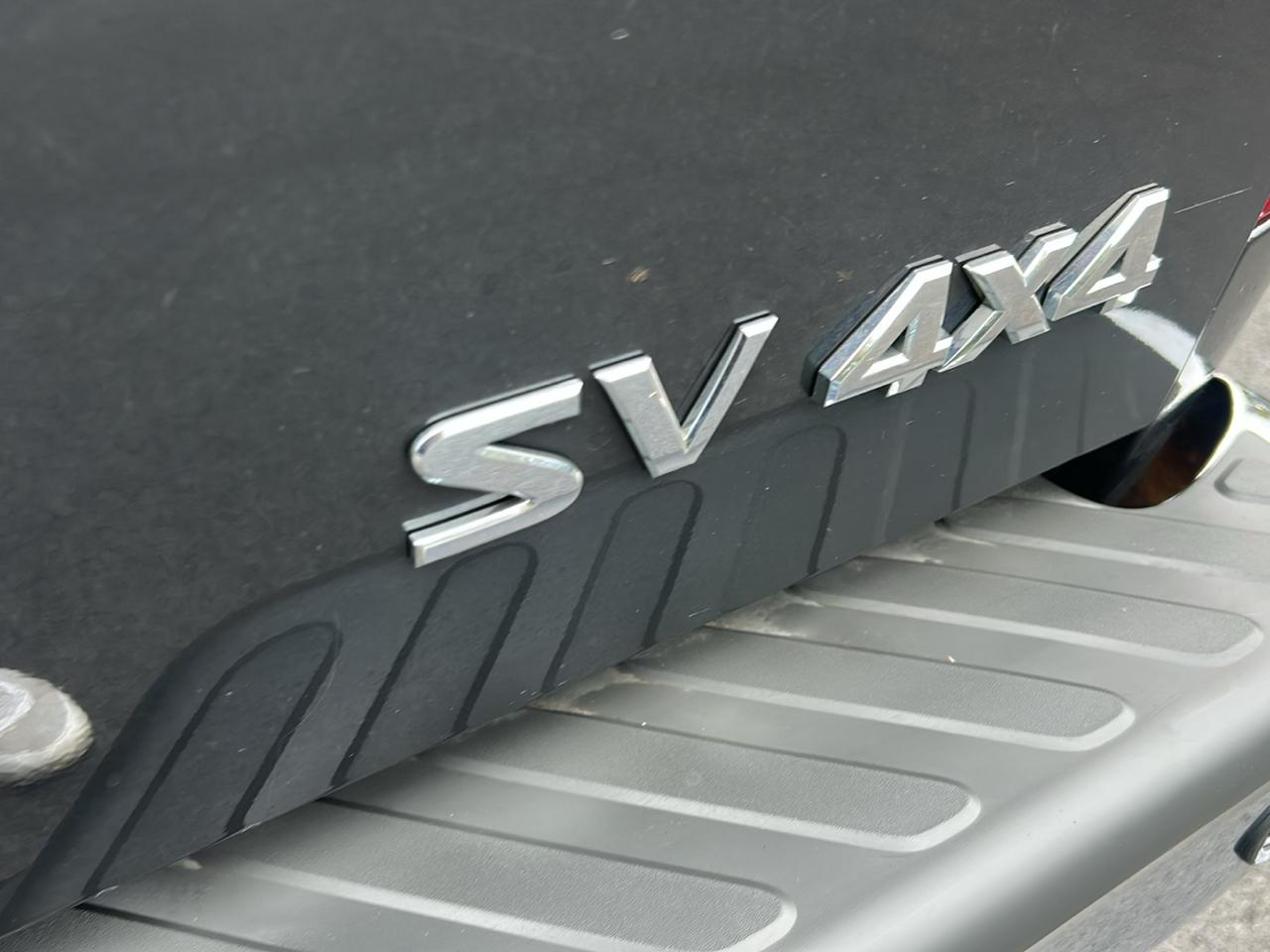 Nissan Frontier 4WD Crew Cab LWB Auto SV 2013