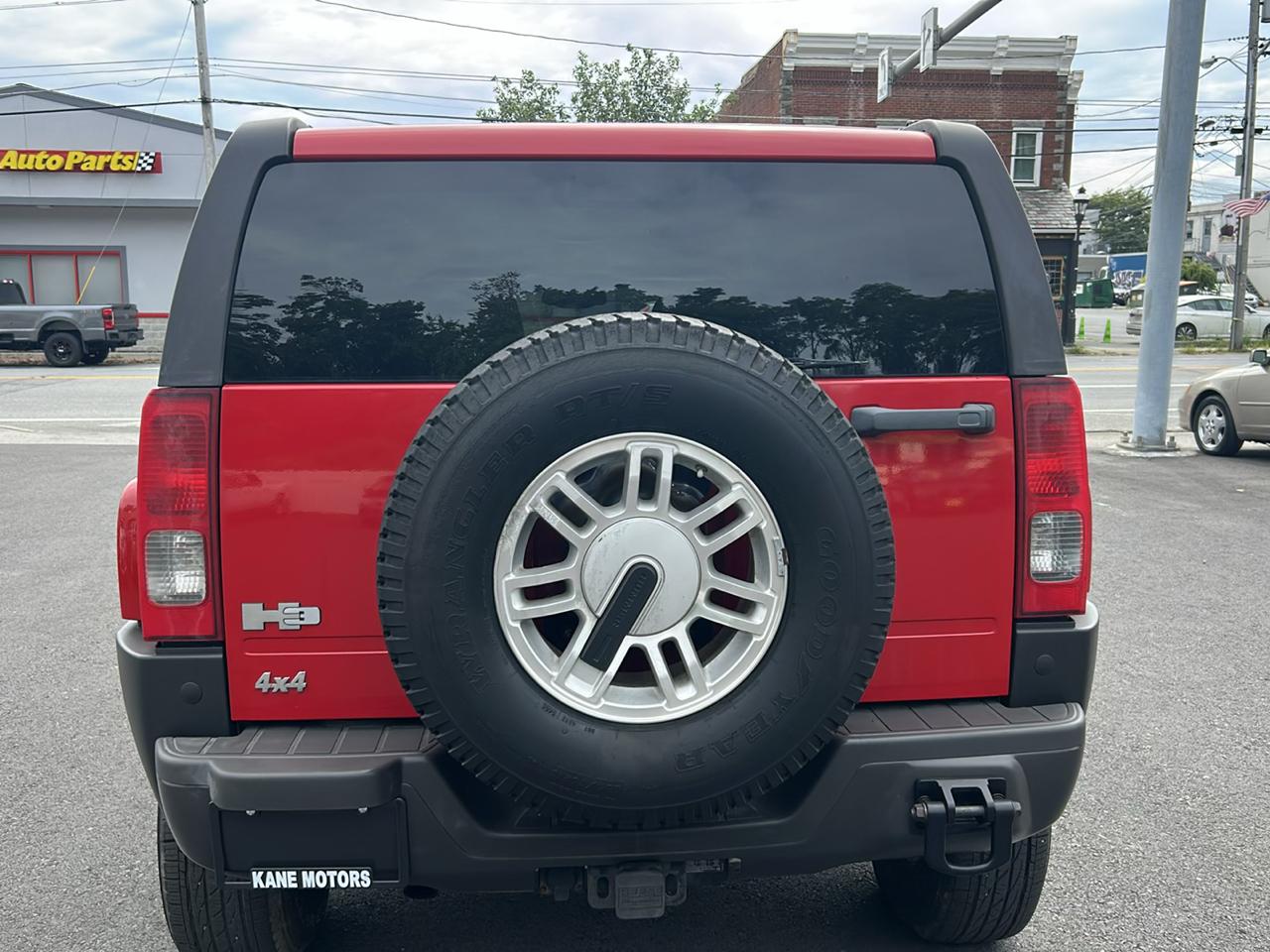 HUMMER H3 Sport Utility 2006