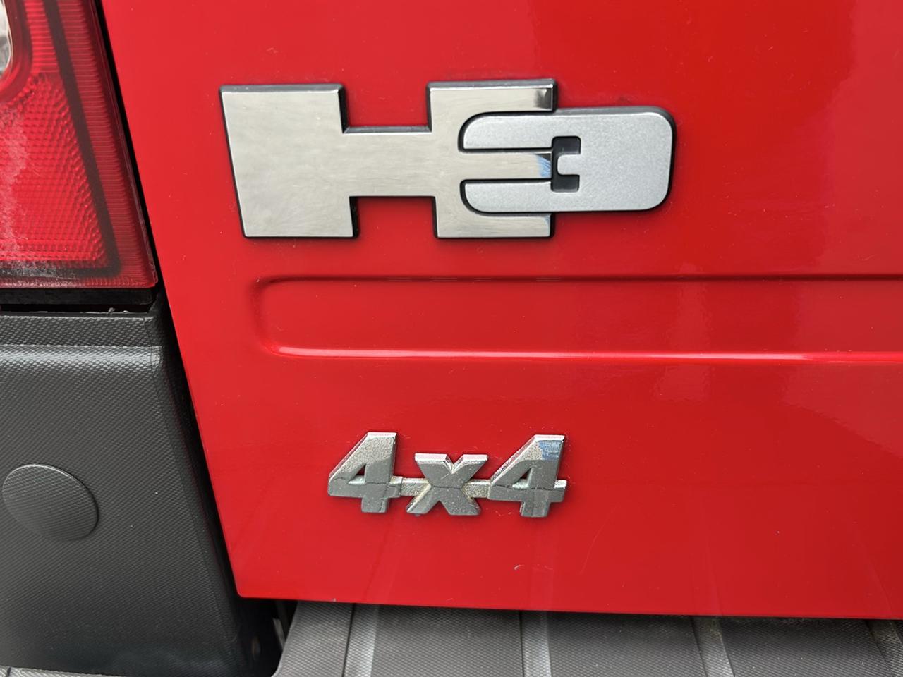 HUMMER H3 Sport Utility 2006
