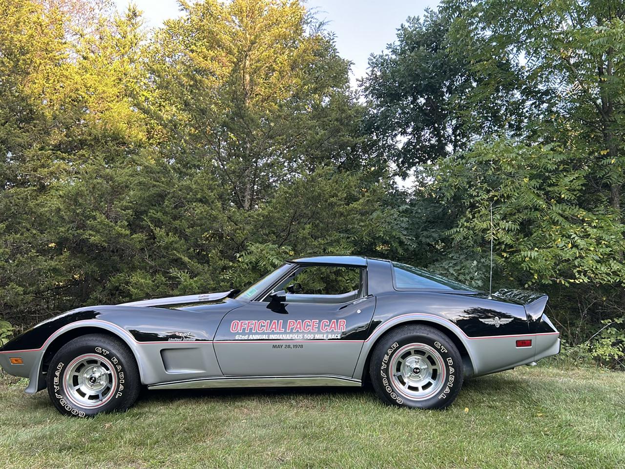 Chevrolet Corvette 1LT Coupe Automatic 1978