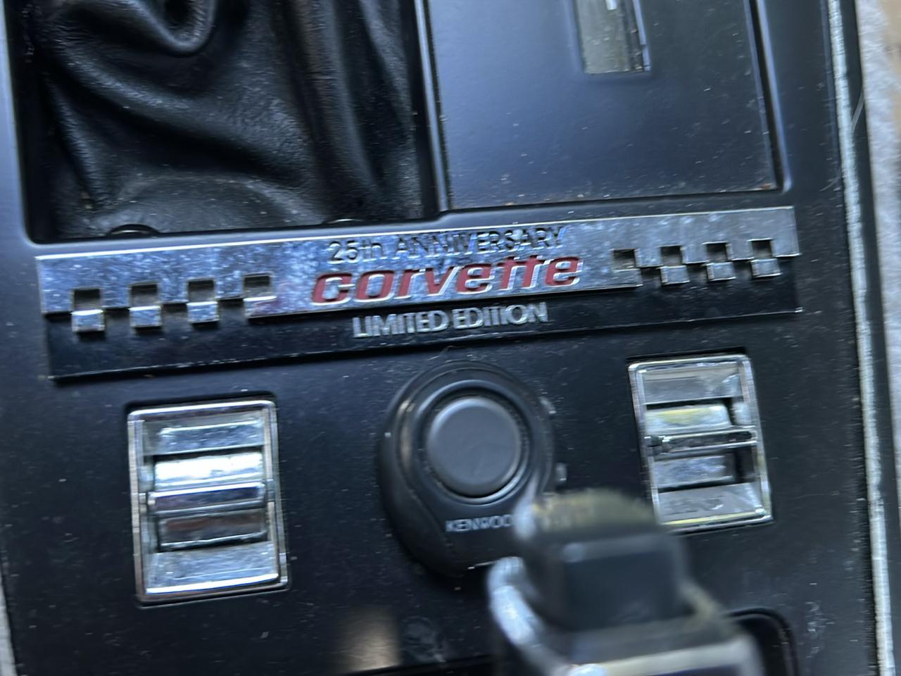 Chevrolet Corvette 1LT Coupe Automatic 1978