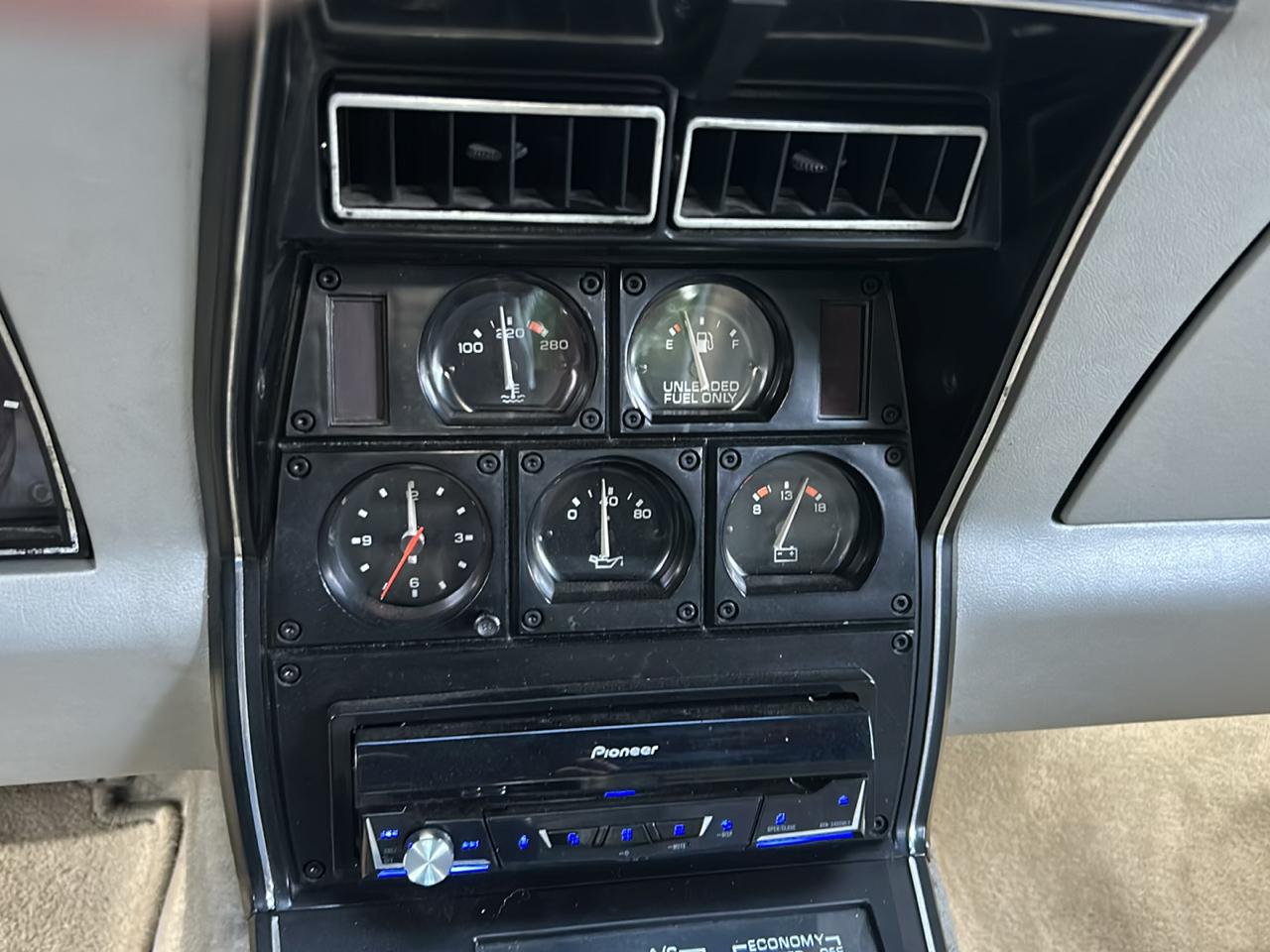 Chevrolet Corvette 1LT Coupe Automatic 1978