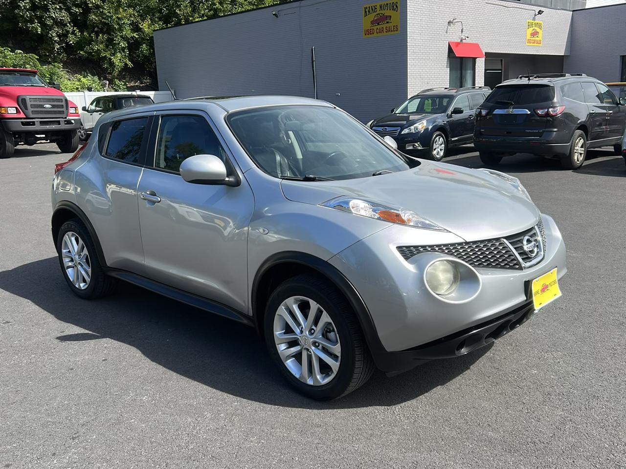 Nissan Juke S AWD 2012