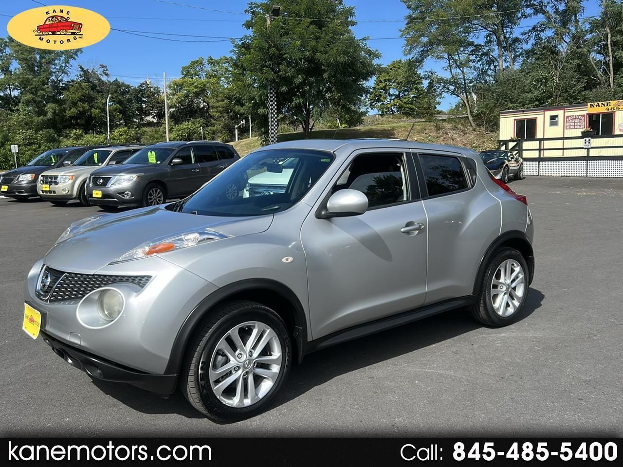 Nissan Juke S AWD 2012