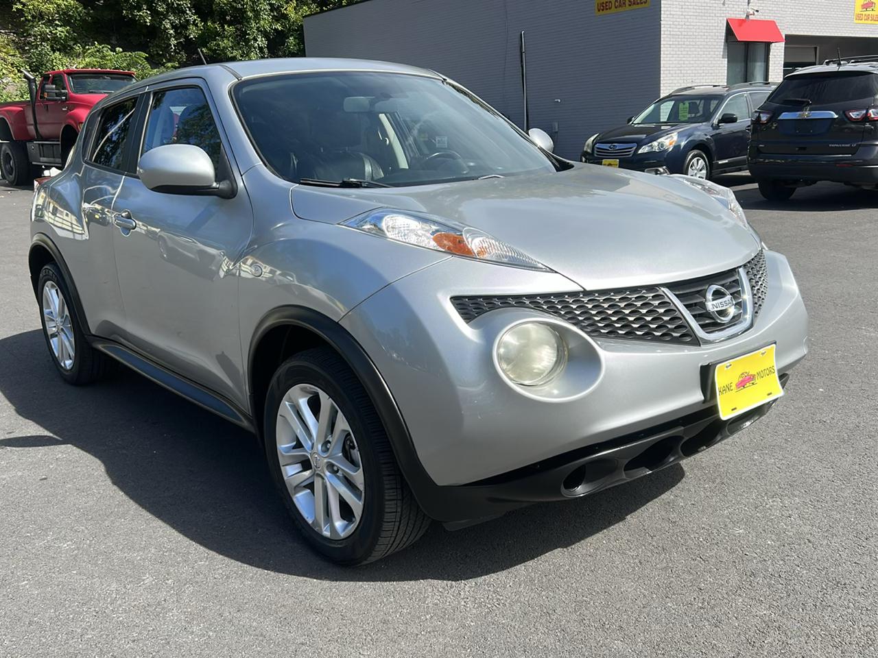 Nissan Juke S AWD 2012