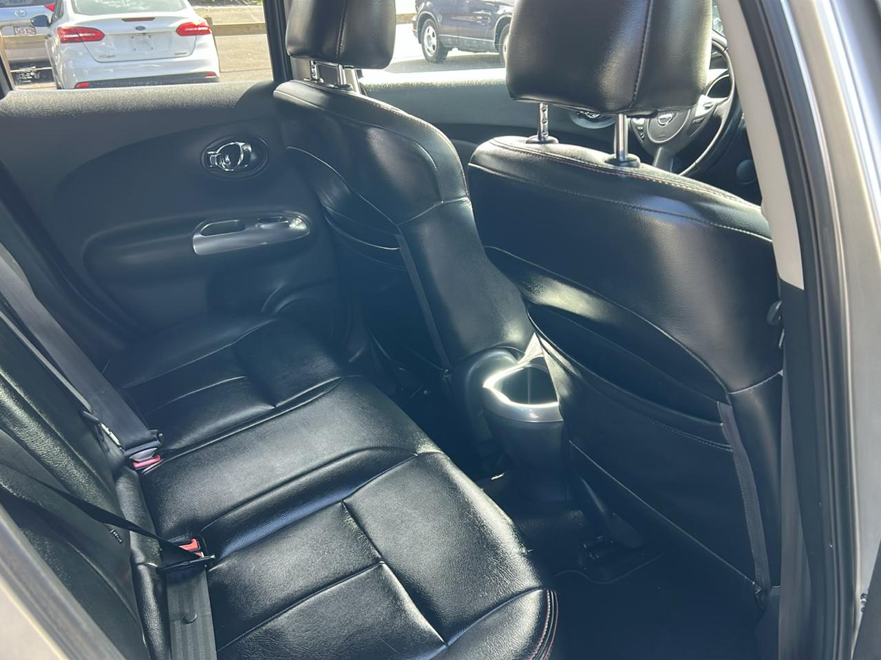 Nissan Juke S AWD 2012