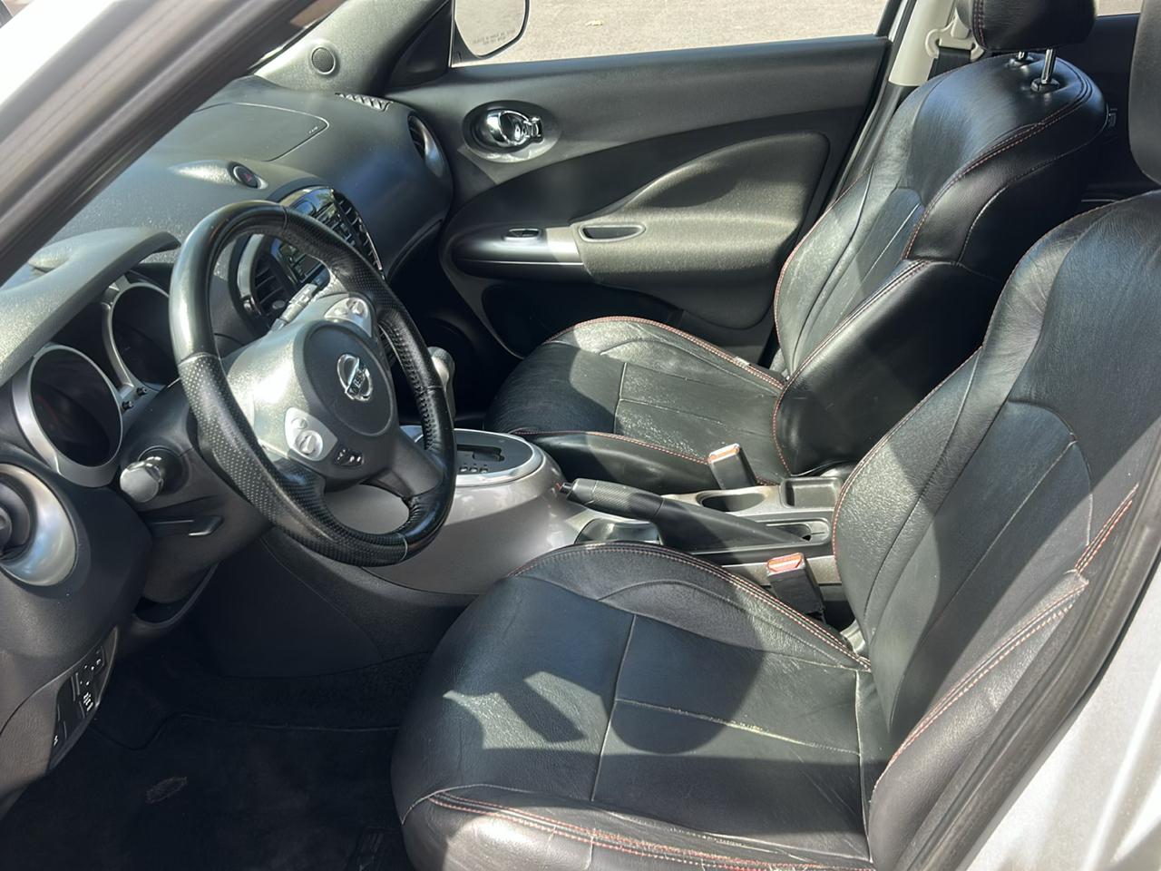 Nissan Juke S AWD 2012