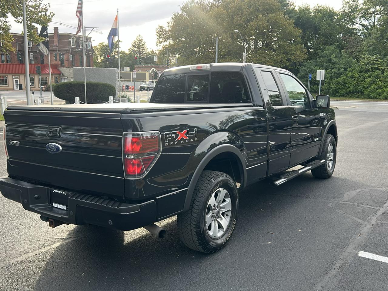 Ford F-150 FX4 SuperCab 6.5-ft. Bed 4WD 2011