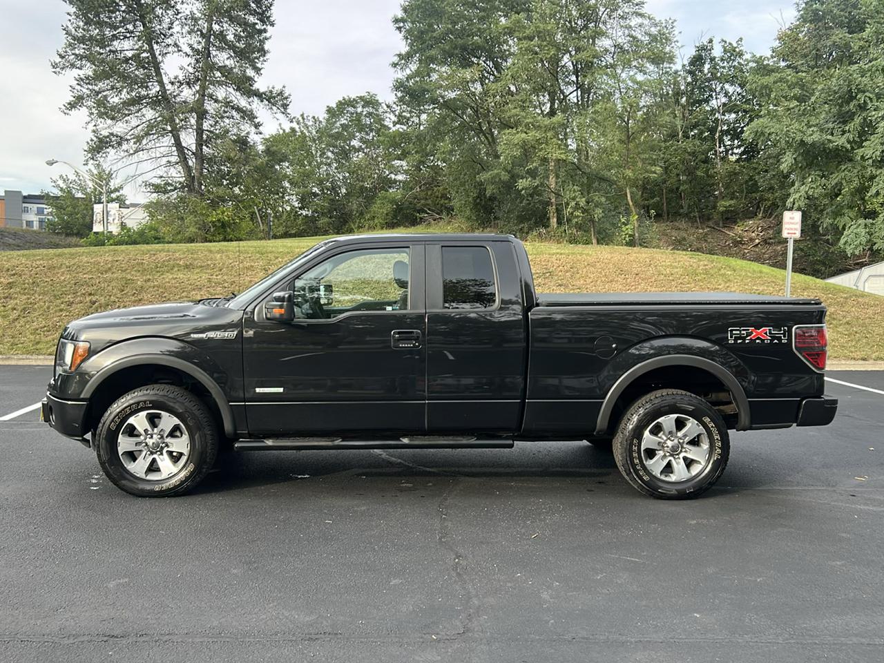 Ford F-150 FX4 SuperCab 6.5-ft. Bed 4WD 2011