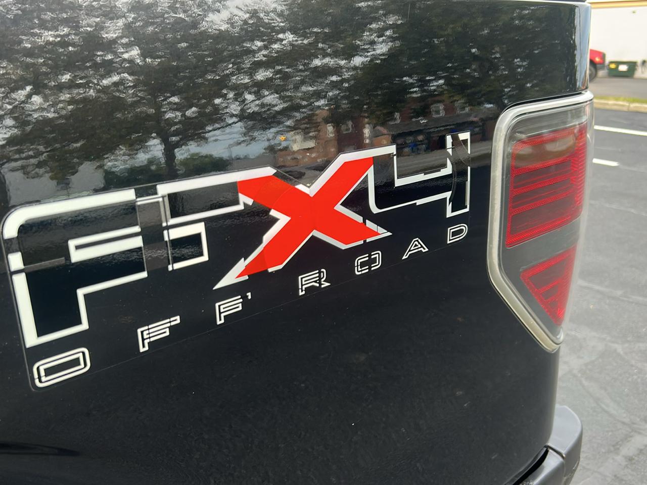 Ford F-150 FX4 SuperCab 6.5-ft. Bed 4WD 2011