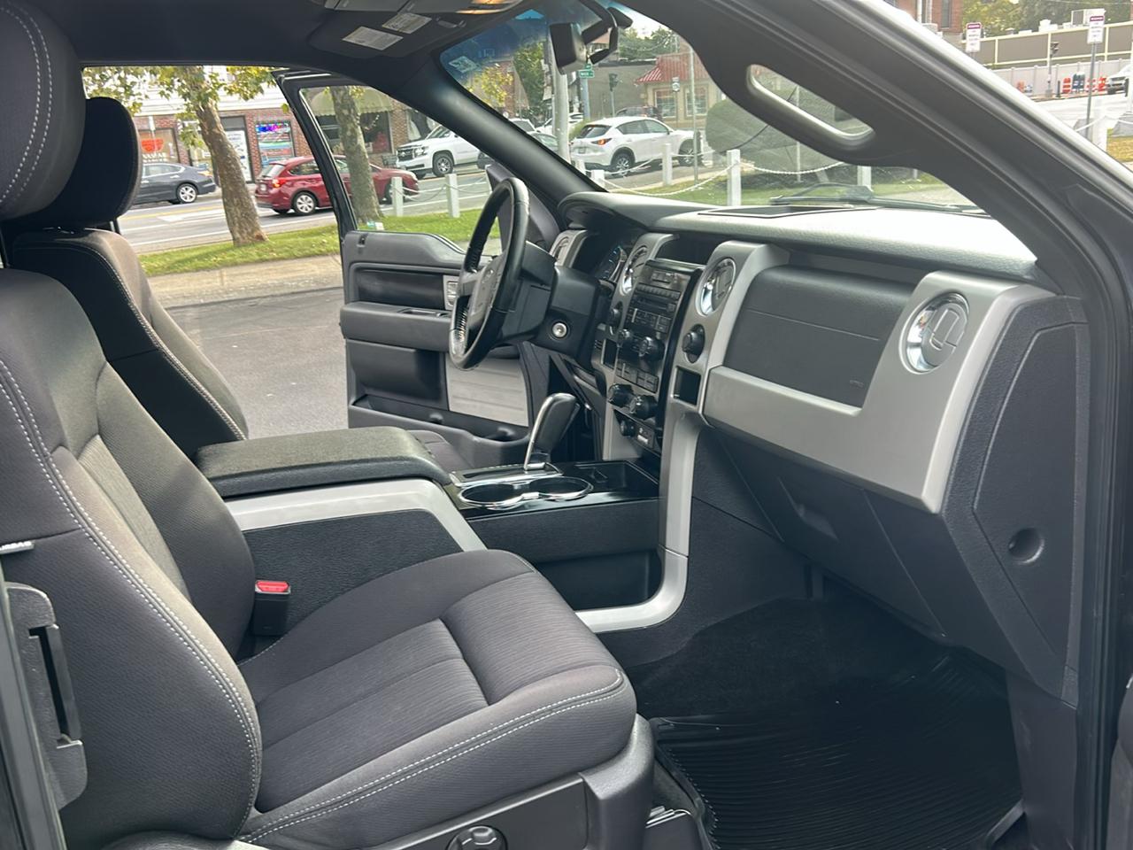 Ford F-150 FX4 SuperCab 6.5-ft. Bed 4WD 2011