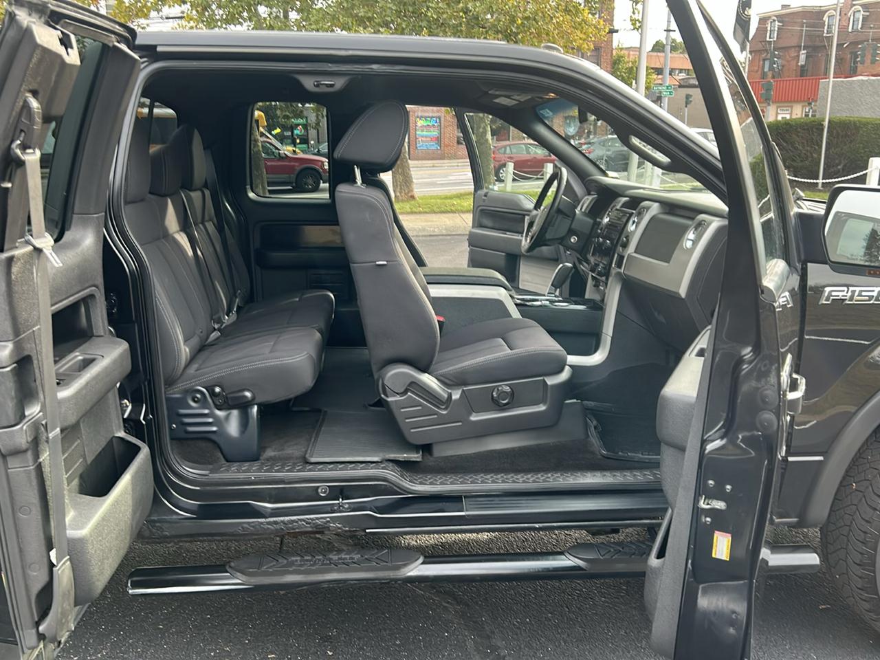 Ford F-150 FX4 SuperCab 6.5-ft. Bed 4WD 2011