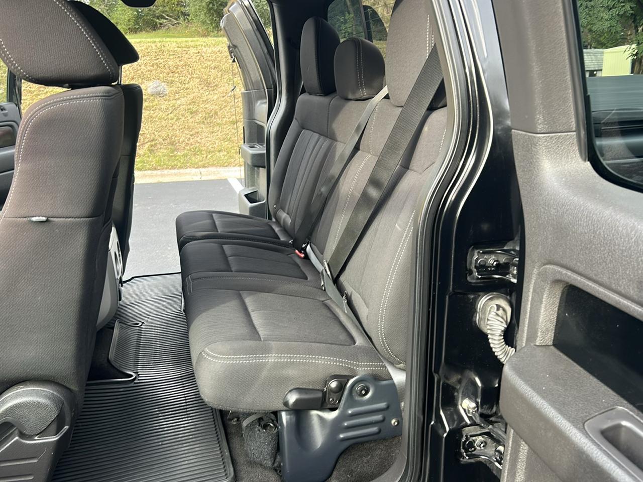 Ford F-150 FX4 SuperCab 6.5-ft. Bed 4WD 2011
