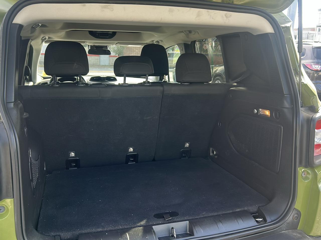 Jeep Renegade Latitude 4WD 2016