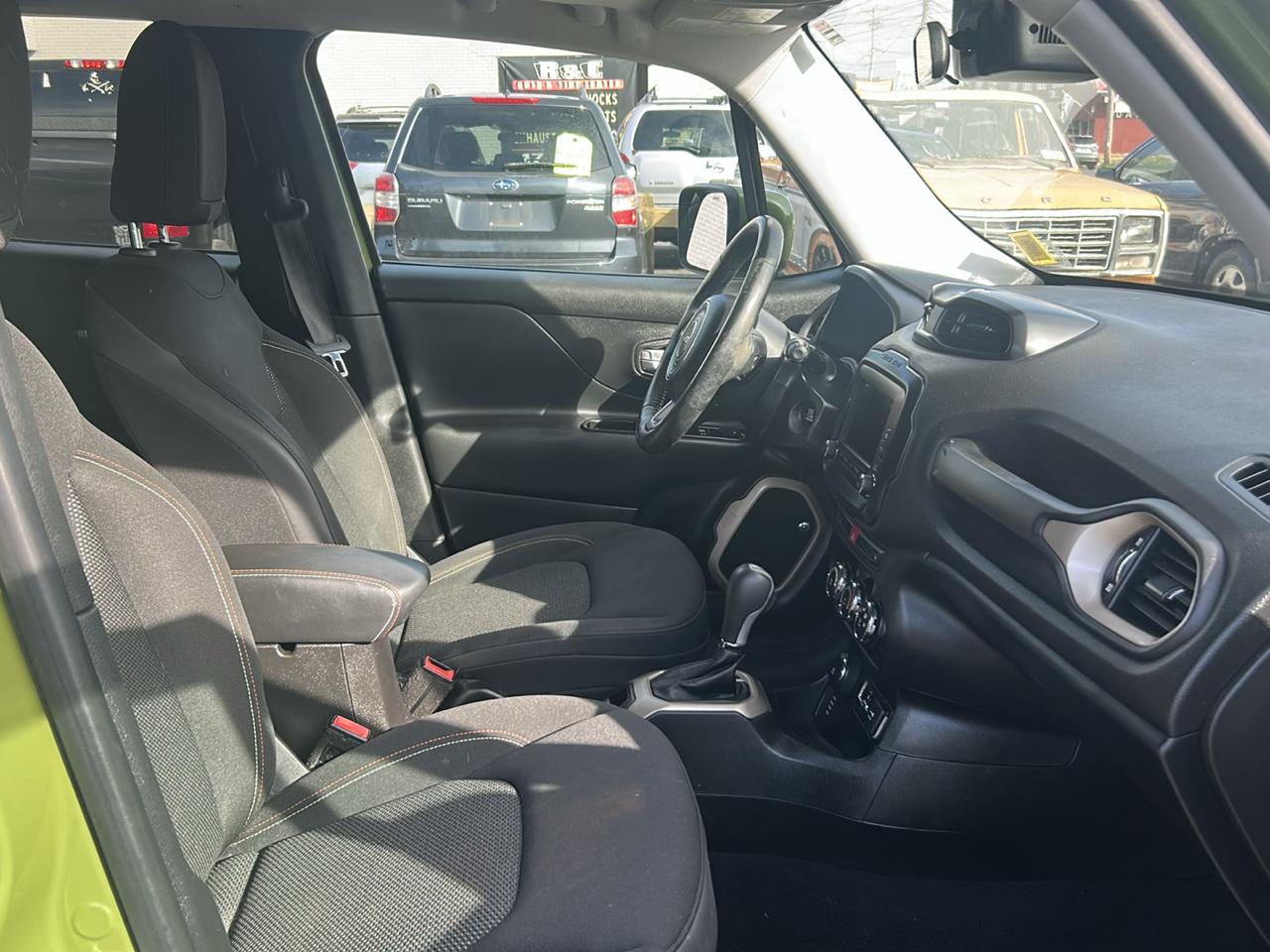 Jeep Renegade Latitude 4WD 2016