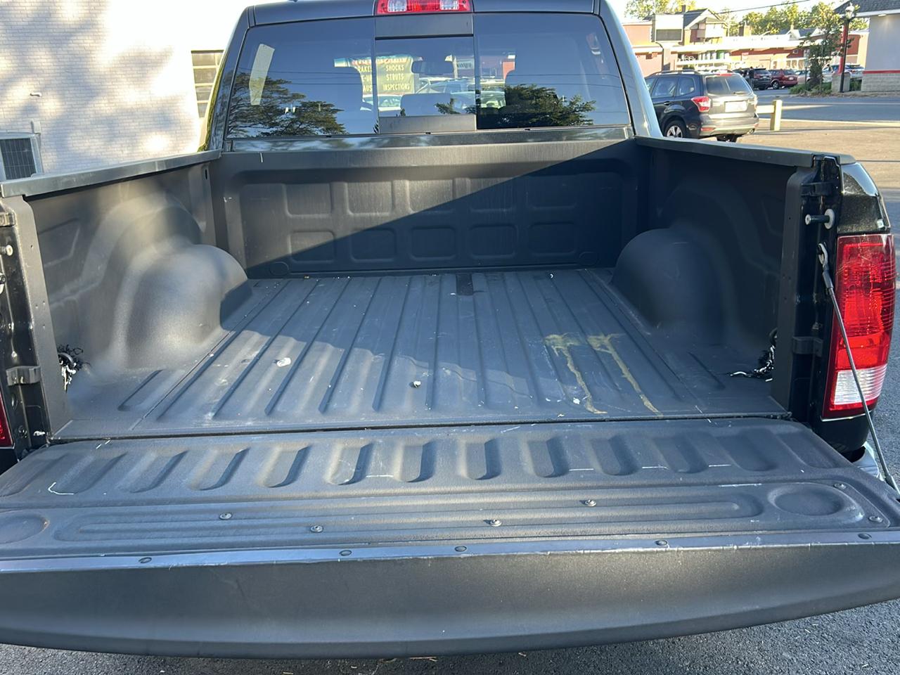 RAM 1500 4WD Quad Cab 140.5" Big Horn 2018